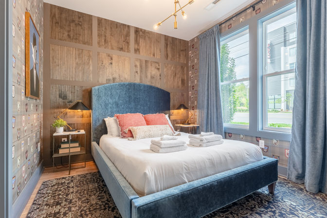Nora at The Lucy: Luxury Home with Rooftop Hot Tub & Skyline Views image 12
