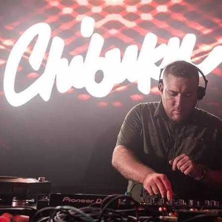 Richie Furness DJing
