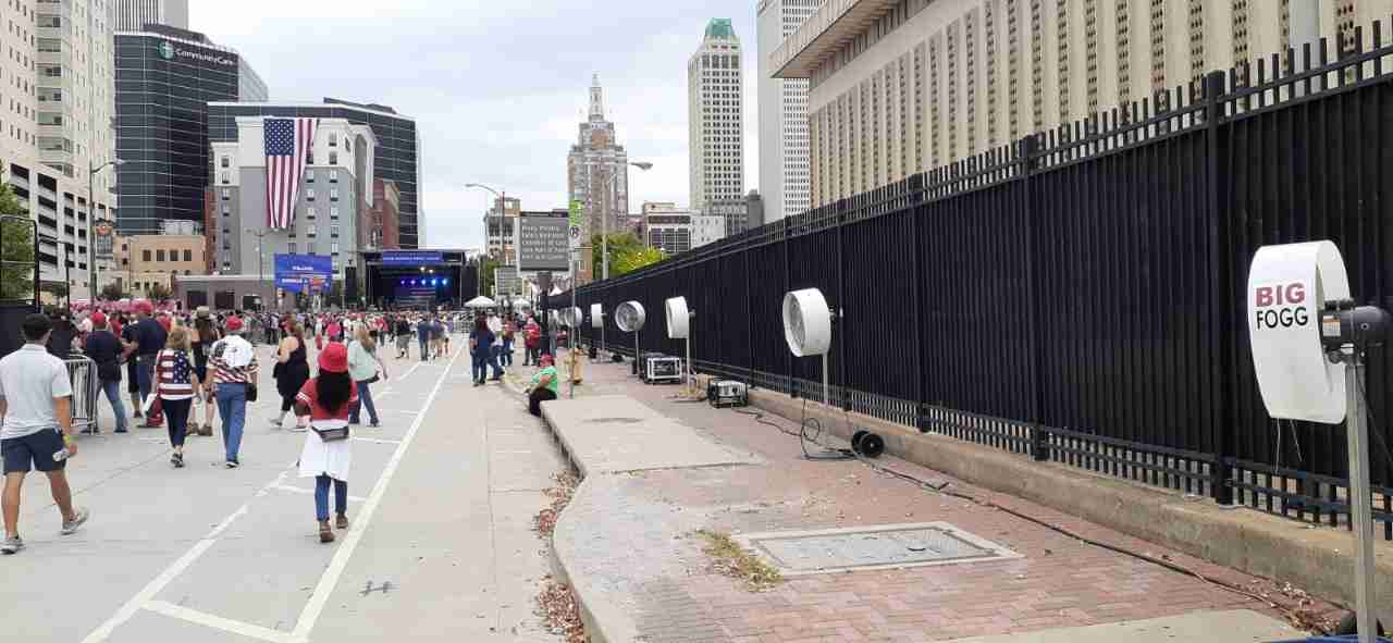 Big Fogg Cools off the Crowds at President Trump’s Tulsa, Oklahoma Rally