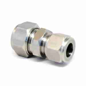 side view of stainless steel S.S. Reducing Union 3/8" x 1/4"