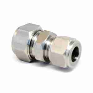 side view of stainless steel S.S. Reducing Union 3/4"x 1/2"