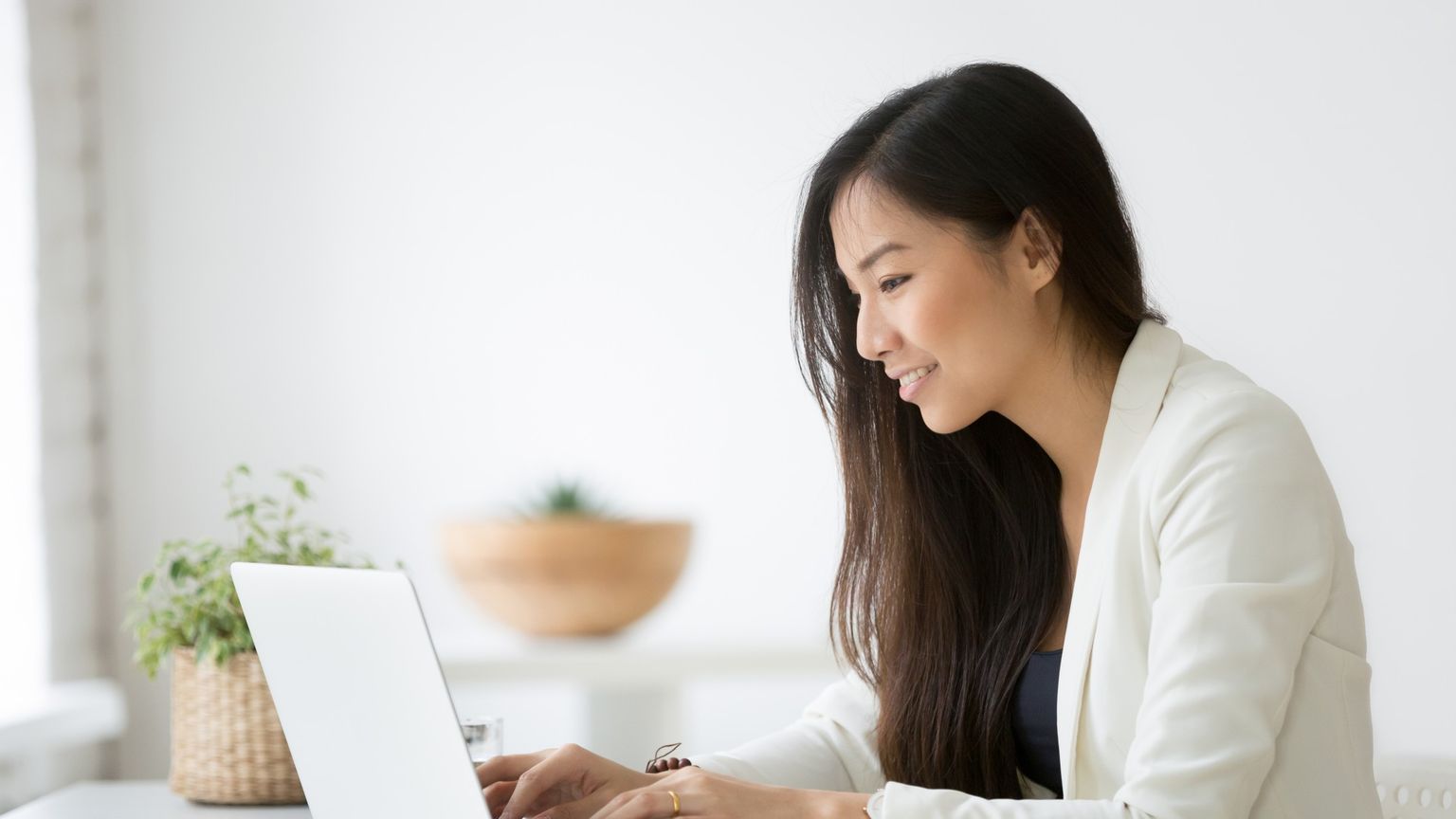 Solusi terbaik untuk *kebutuhan legal* Anda