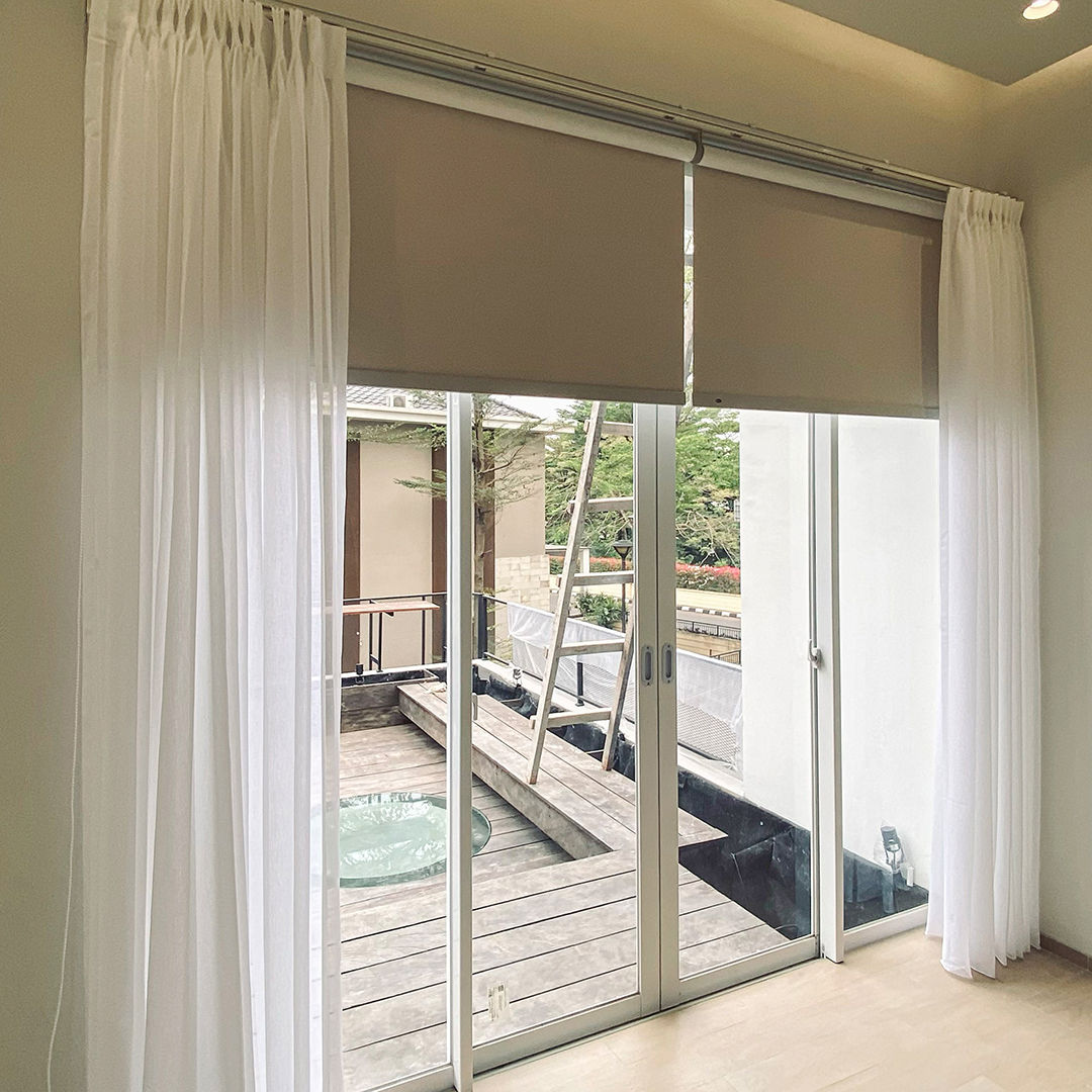 ROLLER BLINDS & SHEER MERUYA