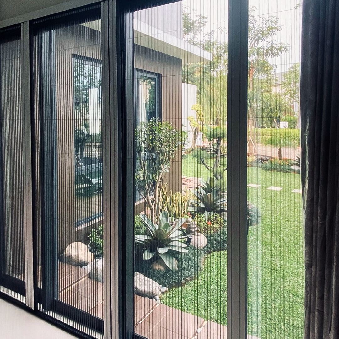 LIPAT DOOR
