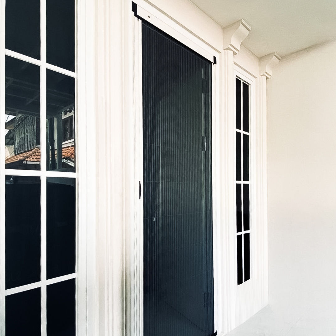 LIPAT DOOR