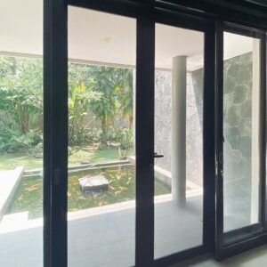 PINTU BAJA, pintu kawat nyamuk, Pintu Kawat Nyamuk Onna
