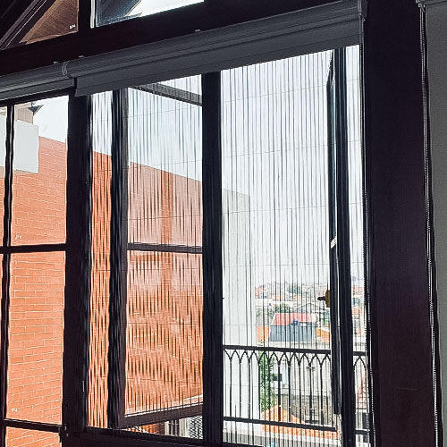 LIPAT-WINDOW-GRAND
