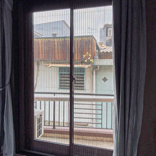 LIPAT-WINDOW-GRAND-KMR-UTAMA