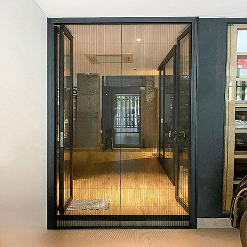 LIPAT-DOOR