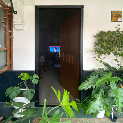 LIPAT-DOOR-DEPOK