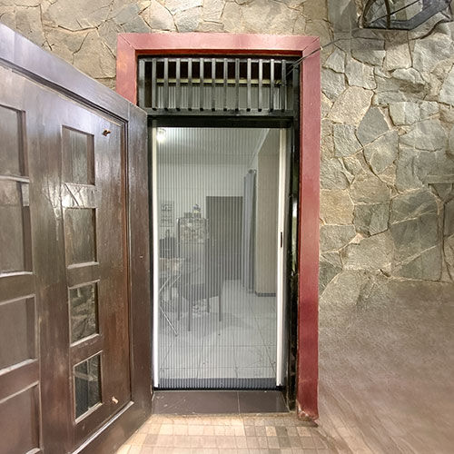 Pintu Lipat JAKARTA-TIMUR
