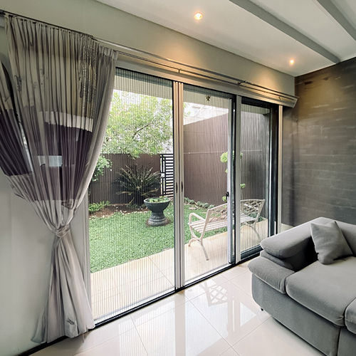 ROLLER-BLIND-CEMPAKA-PUTIH