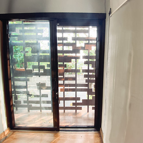 PINTU KAWAT NYAMUK Onna Jakarta Timur. pintu lipat CIRACAS