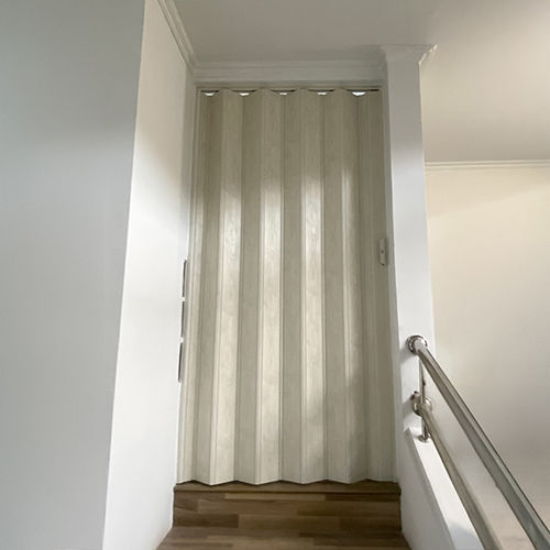 FOLDING-DOOR-TAMAN-ALFA-JAKARTA-BARAT