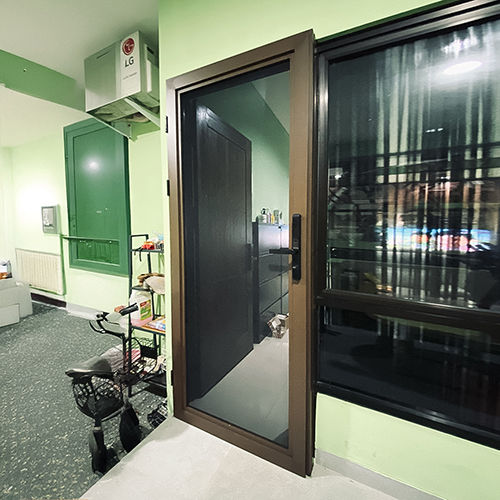 PINTU-BAJA-SMARTLOCK-SENTUL-BOGOR