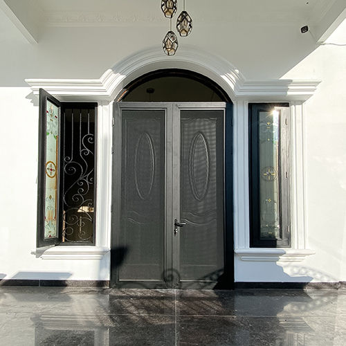 PINTU-BAJA-KEMAYORAN