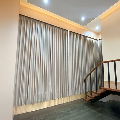 CURTAIN-CONDET