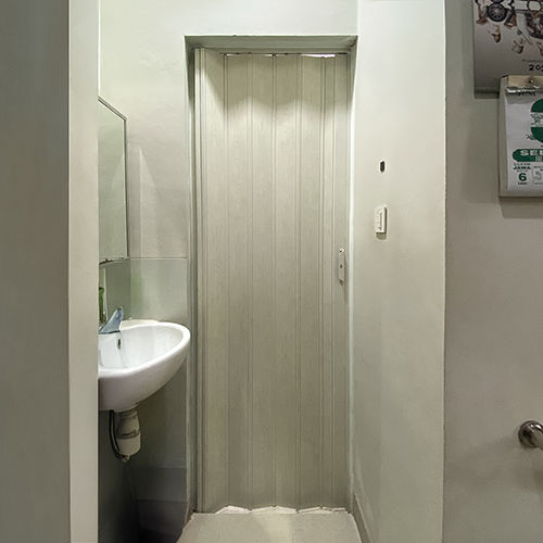 FOLDING-DOOR-CURUG