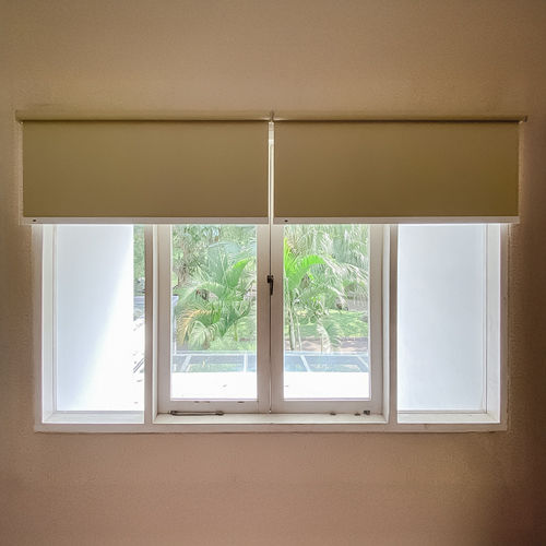 ROLLER-BLINDS-BLACKOUT-SERPONG