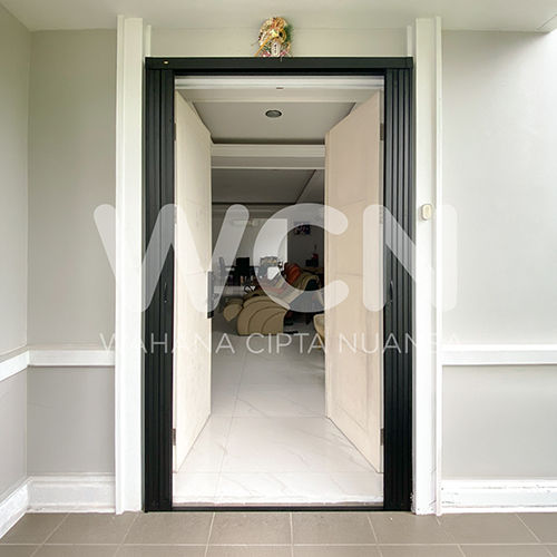 LIPAT-DOOR-GADING-SERPONG