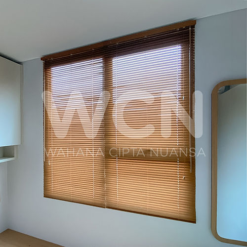 123-WOODEN-BLINDS-PASAR-REBO-160526-TERTUTUP