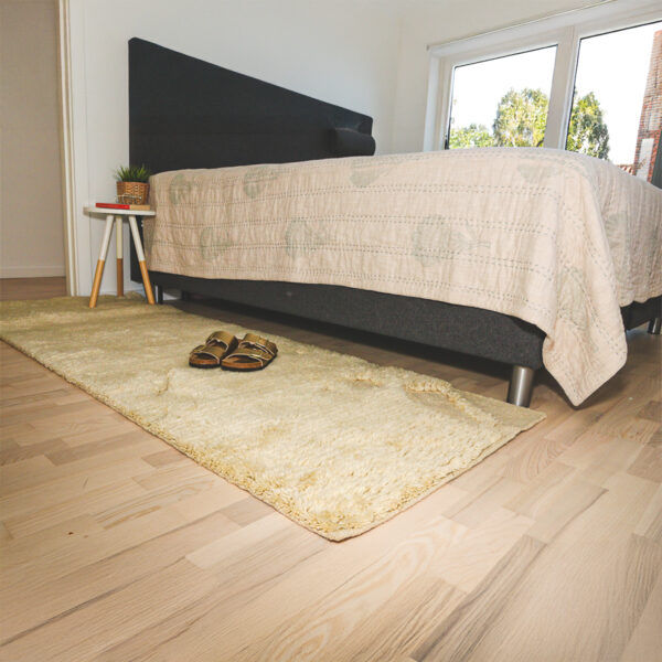 uld+runner, luxury+runner, bedside+runner