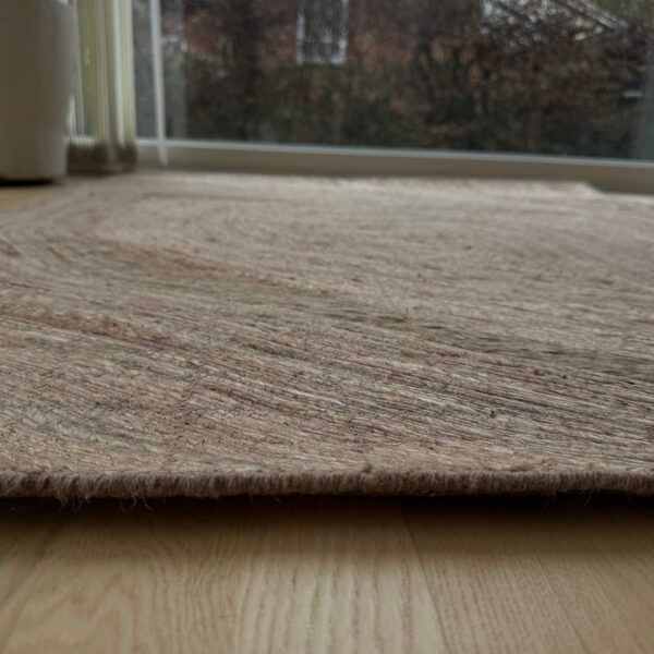 Jute rug thickness