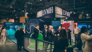 Trade Show and Award - LVMH Innovation Award Finalist at VIVA