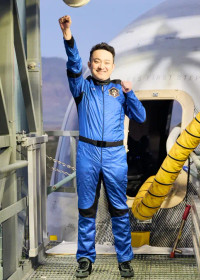 Justin Sun Becomes Youngest Chinese Commercial Astronaut with Blue Origin NS-34 Flight