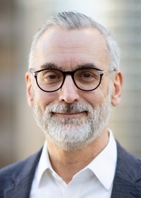 Ripple's CLO Fires Back at New York Times Over 'Crypto Is Useless' Narrative