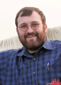 Hoskinson Calls CLARITY Act a 'Security-by-Default Trap' for U.S. Crypto