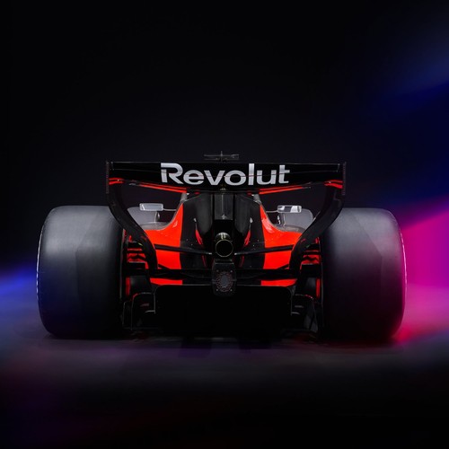 Revolut Applies for US Bank Charter, Pledges $500M Push