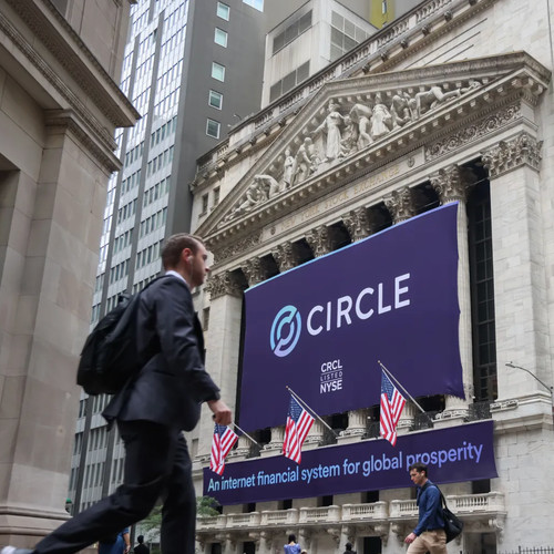 Circle Stock Jumps 20% as USDC Supply Nears $75B and AI Payment Infrastructure Expands