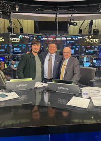 Robinhood Launches Platinum Card, Dividend Feature in Product Push