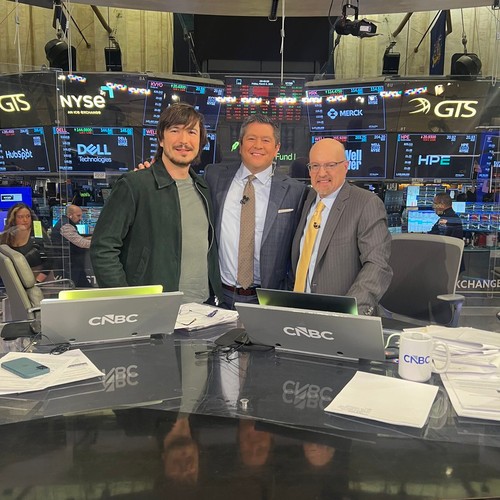 Robinhood Launches Platinum Card, Dividend Feature in Product Push