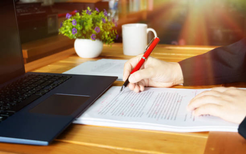 Why You Should Use a Grammar Checker for Perfect Writing