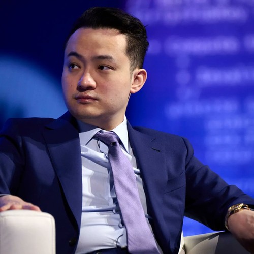 WLFI Loses $700M as Justin Sun Feud and $150M Loan Loop Collide
