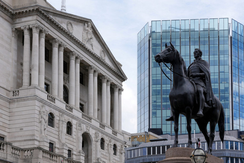 Bank of England Softens Stablecoin Rules, But Industry Warns the UK Could Still Fall Behind