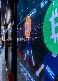 AI Is the Hot Trade. Bitcoin Is Playing a Different Game.