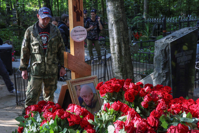 At the grave of Russia's Prigozhin, followers hail a warrior