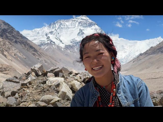 Daily life of living under the Mount Everest | Full Documentary