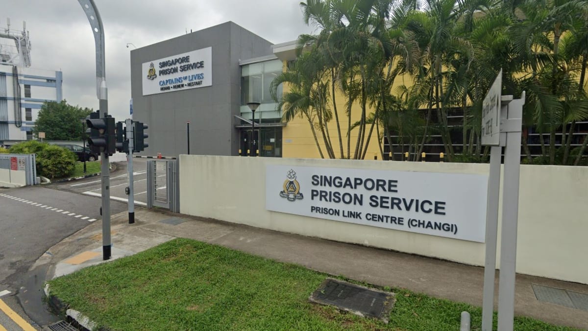 Singapore executed Saridewi Djamani for trafficking heroin, the first female execution in 20 years