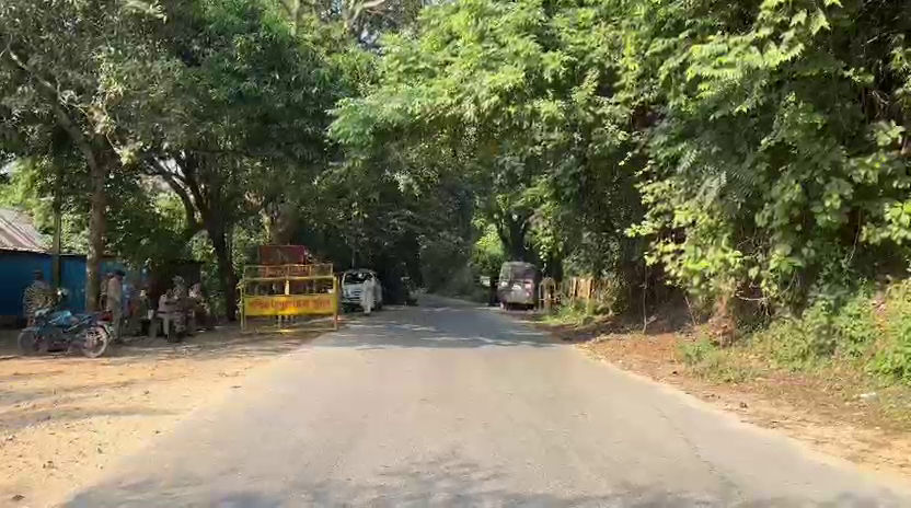 পুলিশি তৎপরতায় সুপার ফ্লপ ৭২ ঘণ্টার জাতীয় সড়ক অবরোধ! আটক অবরোধকারীরা, আহত দুই পুলিশকর্মী!