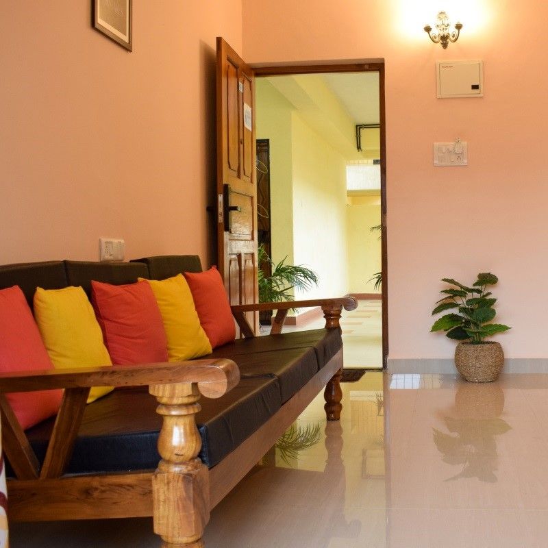Relaxing Getaway for Up to 10 Guests Combo