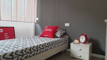 Stanza in appartamento ristrutturato disponibile da Aprile