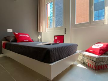 La Tua camera singola, moderna e in una ottima posizione disponibile da subito