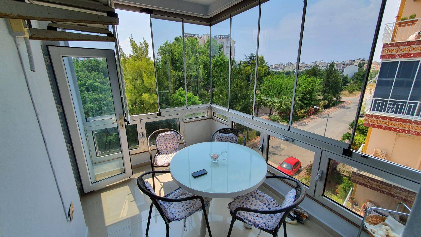 Well-Presented Luxury Konyaalti Apartment