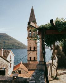 Unternehmensregistrierungs- und Unternehmensgründungsdienste - Starten Sie Ihr Unternehmen in Montenegro ganz einfach | Wer sind wir?