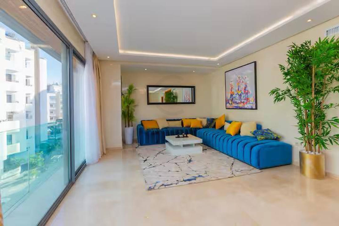 joli appartement en location meubleé a la place ollier quartier Gauthier - image 1