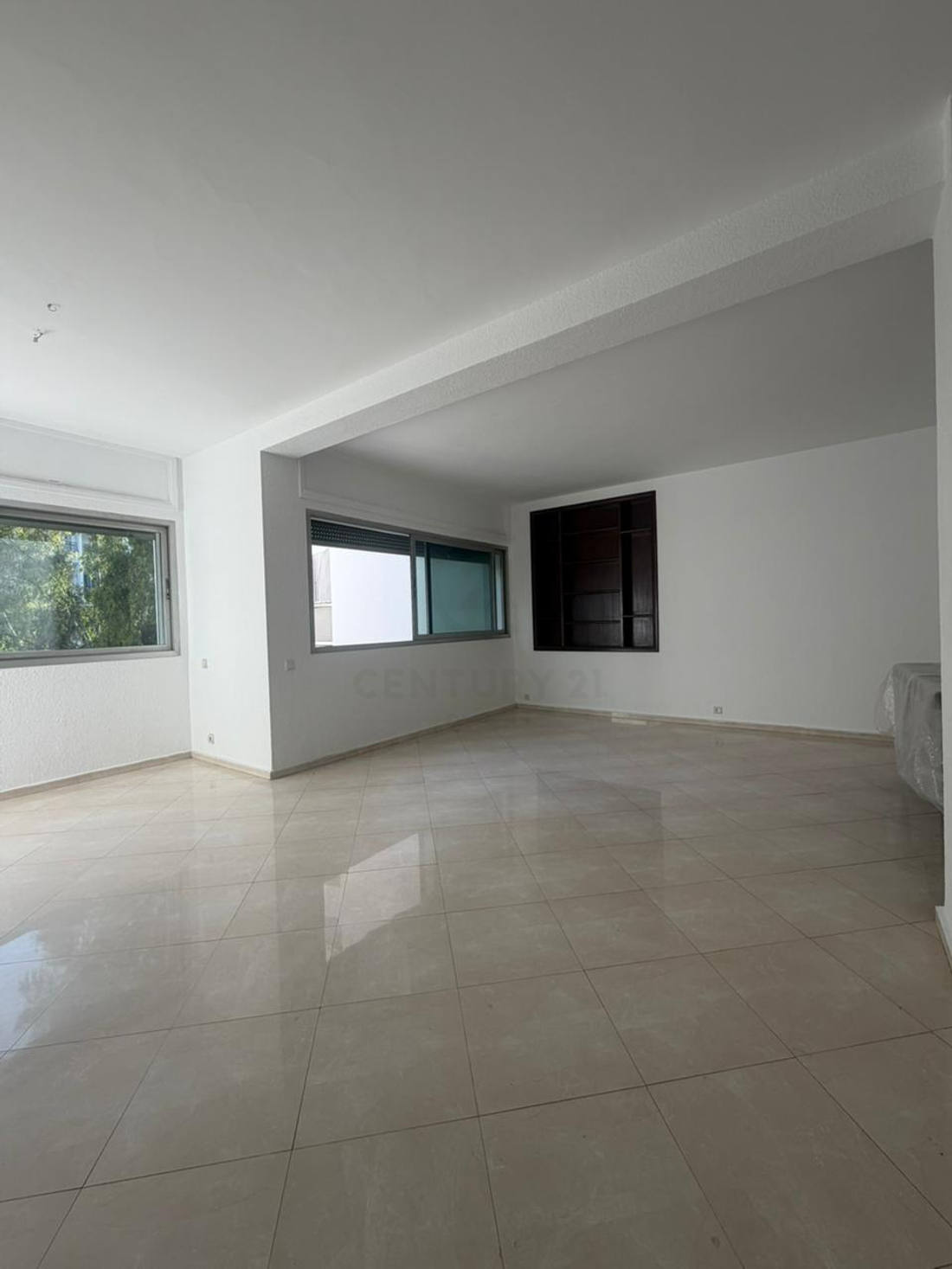 Bel appartement, 2 chambres – Gauthier – 136 m2 –  à louer - image 2
